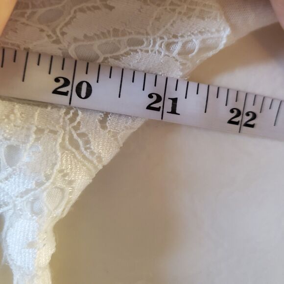 Shannon Ford New York Womens Large V Neck Lace Jersey Pullover Cream Ivory Top L - Picture 3 of 9